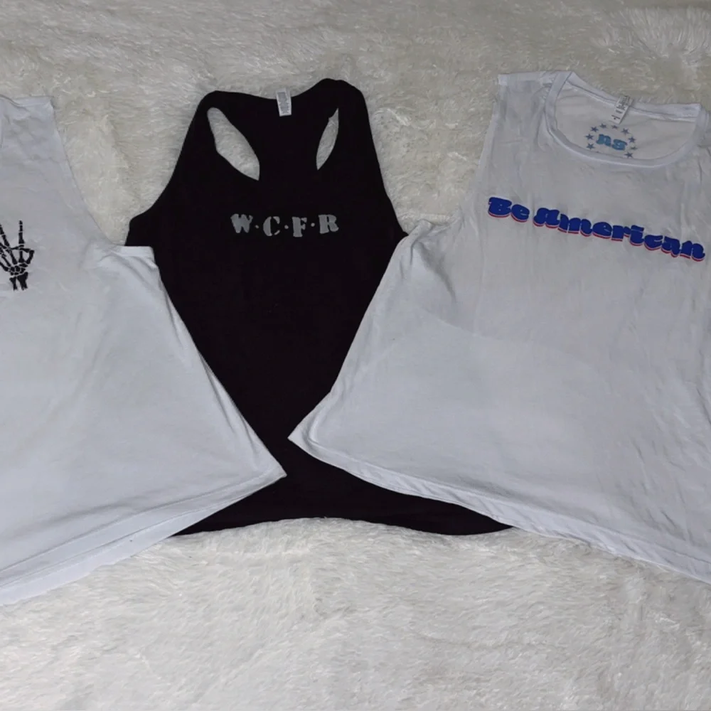 Trendy Women's Graphic Tank Tops - Black and White - Picture 7 of 7